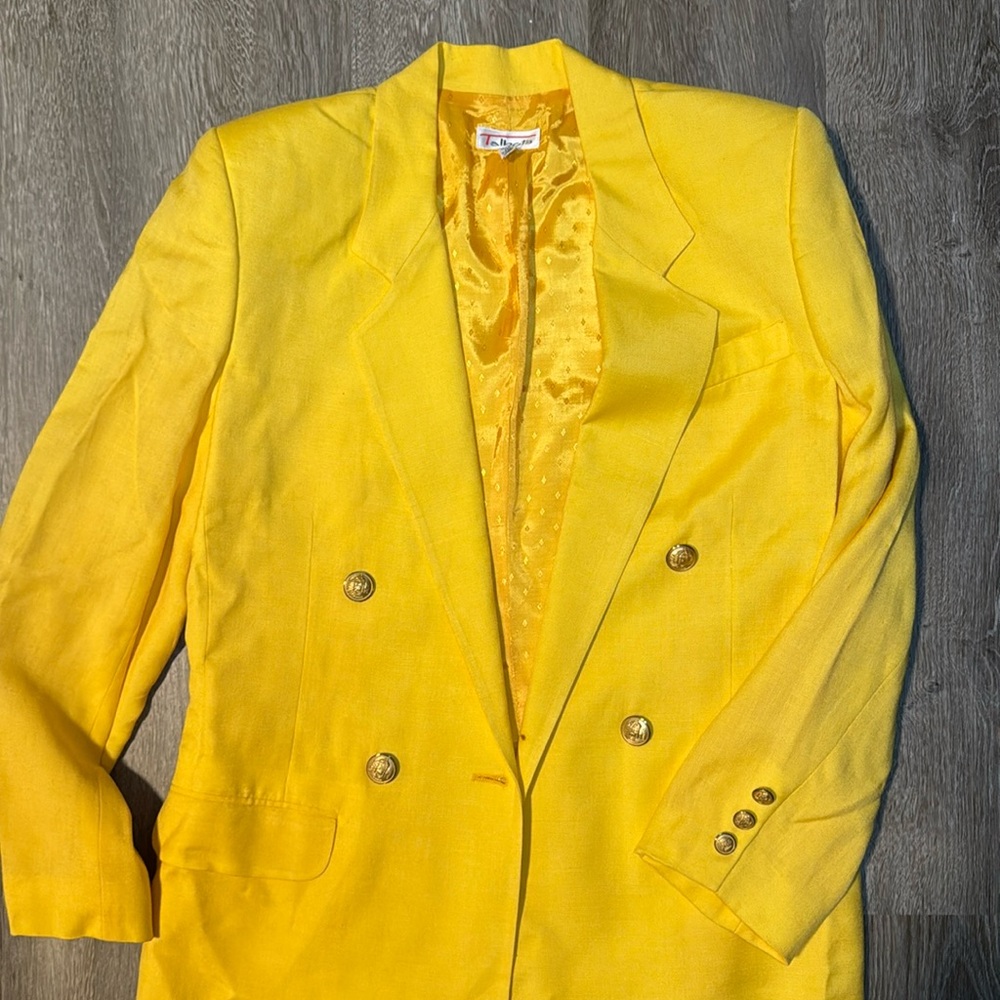 Talbots Lightweight yellow blazer with gold buttons
